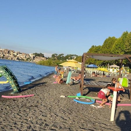 Iride Sul Lago 1 Via Principessa Jolanda 10-Piazza Del Molo Anguillara Sabazia Exterior foto